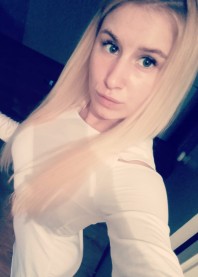 Ева