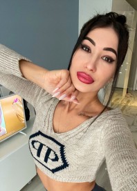 Алина