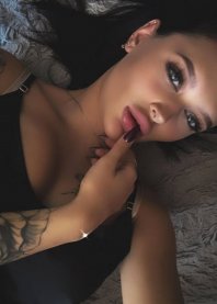 Яна