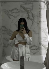 🌸