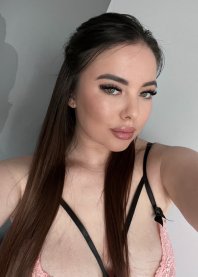 Аня
