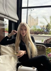 Моника