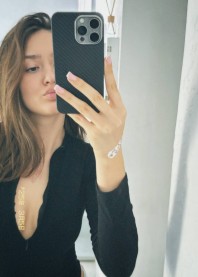 Лена 🥵