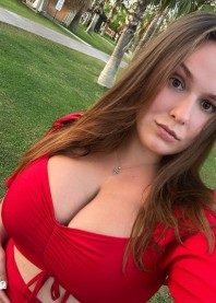 Anna Big Cherry🍒